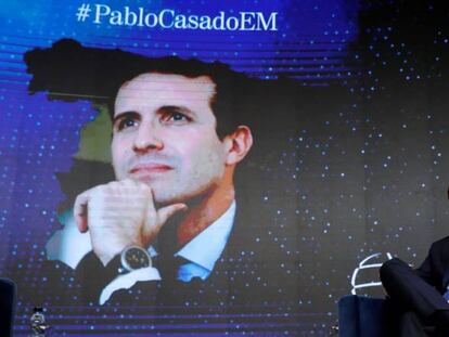 El presidente del PP, Pablo Casado, durante su intervenci&oacute;n este lunes en el espacio de foros &quot;La Espa&ntilde;a necesaria&quot;, que organiza el diario El Mundo.