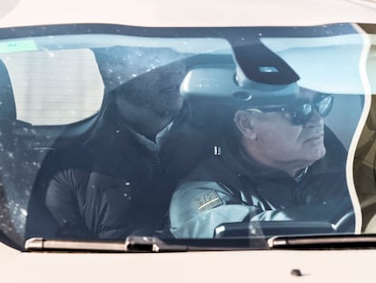 David Sánchez, a su salida en coche tras declarar en los juzgados en Badajoz el 9 de enero de 2025.