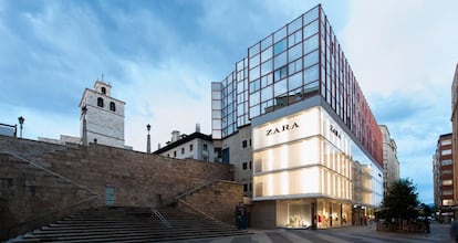 Vista general de la tienda Zara de Santander.