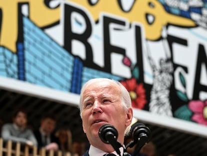 El presidente de Estados Unidos, Joe Biden, en la Universidad del Ulster, en Belfast, este miércoles.