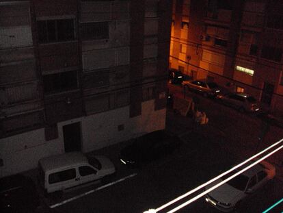 Un apagón en la calle Villa de Churriana en el barrio Hortaleza, el día 31 de enero a las 23.00 horas.