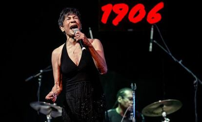 Betty LaVette en el escenario del Teatro Lara en Madrid.