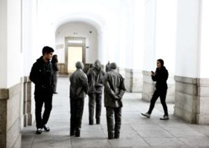 'Plaza (Madrid)', obra de Juan Muñoz de 1996, que forma parte de la colección del Museo Nacional Centro de Arte Reina Sofía, en Madrid.