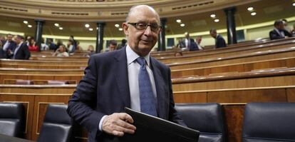 Cristóbal Montoro, ministro de Hacienda.