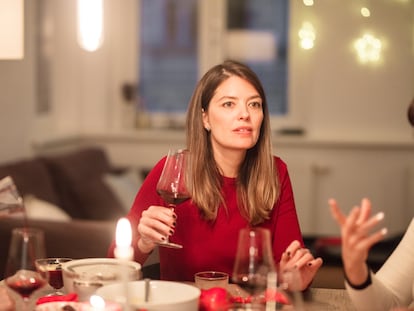 Aunque las discusiones familiares pueden darse con todo tipo de miembros de la familia, las más clásicas, según expertos, se dan entre la suegra y la nuera.