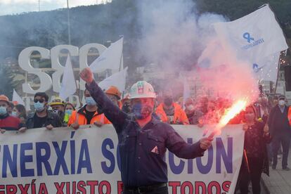 Manifestación por el futuro de A Mariña.