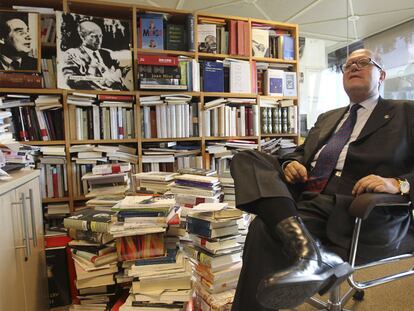 Pere Gimferrer, en la sede de su editorial en Barcelona.