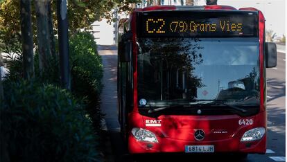 El panel luminoso de transición que la EMT aplicará para acostumbrar a los viajeros a los nuevos cambios.