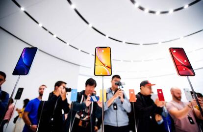 Apple ha rebajado sus previsiones sobre las ventas de los nuevos iPhone