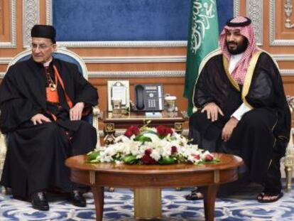 La invitación del rey Salmán de Arabia Saudí al Patriarca maronita libanés señala un cambio en un país que prohíbe las iglesias