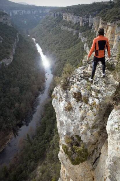 Mirador al cañón del Ebro, en el geoparque de Las Loras, entre Burgos y Palencia. 