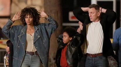 Halle Berry y Daniel Craig, en 'Kings'.