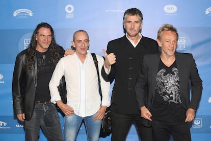 El grupo La Unión, entre ellos Rafa Sánchez, Luis Bolín y Mario Martínez en el Auditorio Nacional de México en 2014.