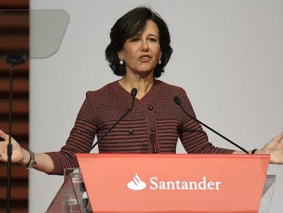 La presidenta del Banco Santander, Ana Bot&iacute;n, durante la Junta General de Accionistas de 2015