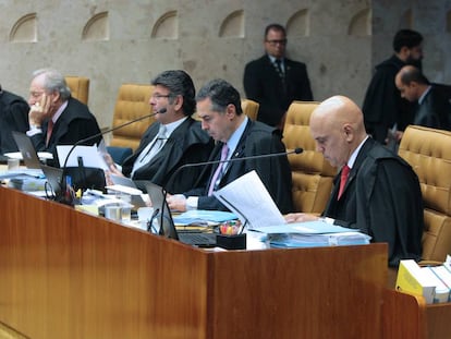 Ministros durante a sessão do STF desta quinta-feira.