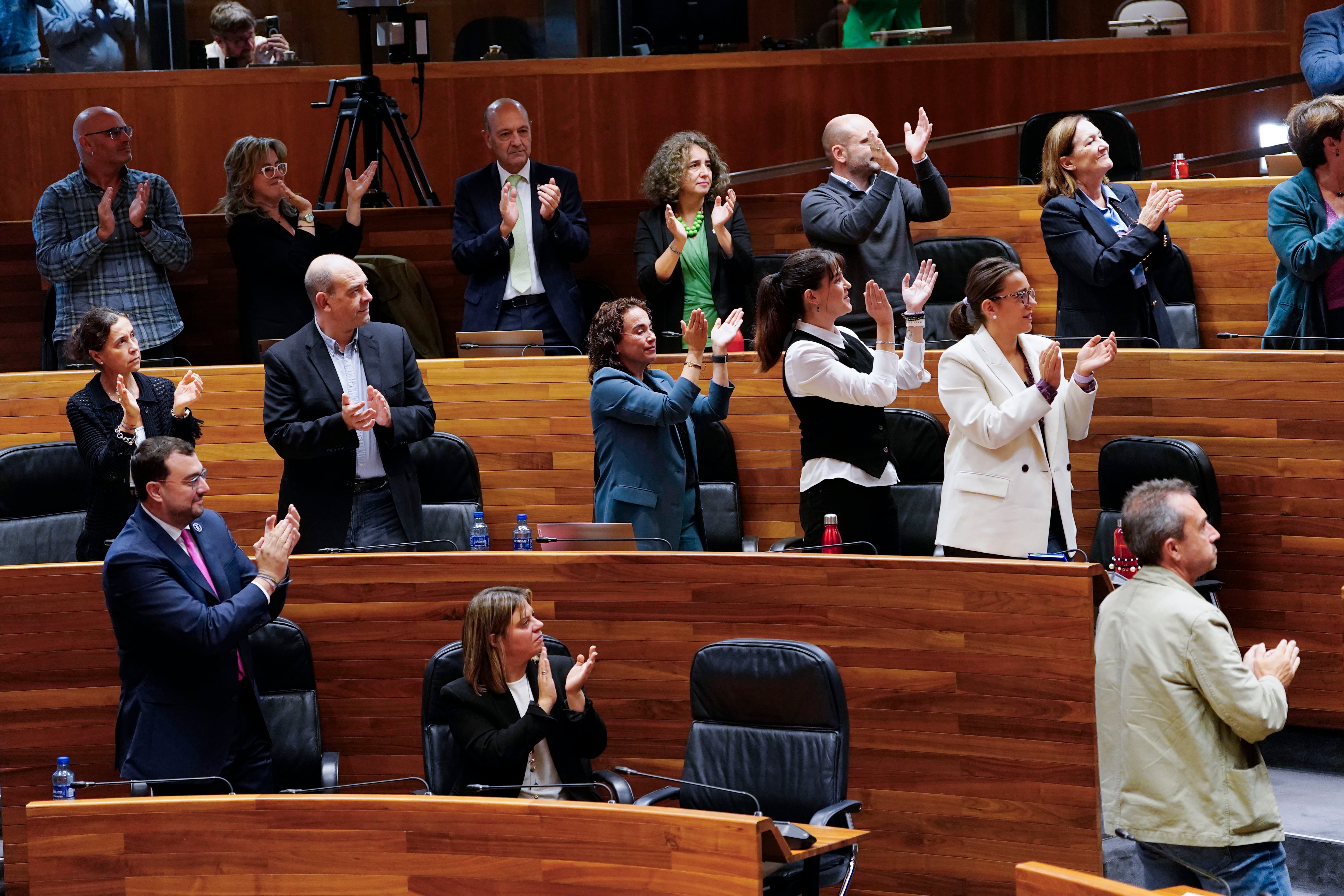 Asturias aprueba su ley LGTBI y deja a Castilla y León como la única región sin normativa para el colectivo