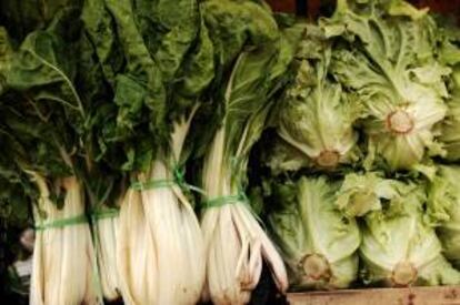 Imagen de un puesto de verduras en un mercado. EFE/Archivo