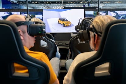 El simulador del interior de un Renault 5 en el Technocentre de Renault en Guyancourt. Imagen cedida por la empresa.