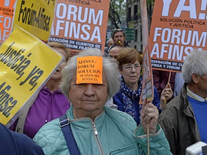 Afectados de Afinsa y F&oacute;rum Filat&eacute;lico, en una manifestaci&oacute;n en Madrid. 