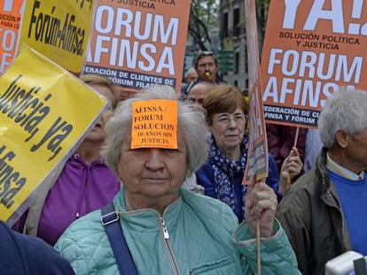 Afectados de Afinsa y F&oacute;rum Filat&eacute;lico, en una manifestaci&oacute;n en Madrid. 