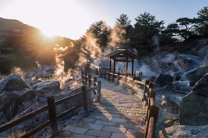 Baños termales en el monte Unzen, entre las prefecturas de Miyazaki y Kagoshima.