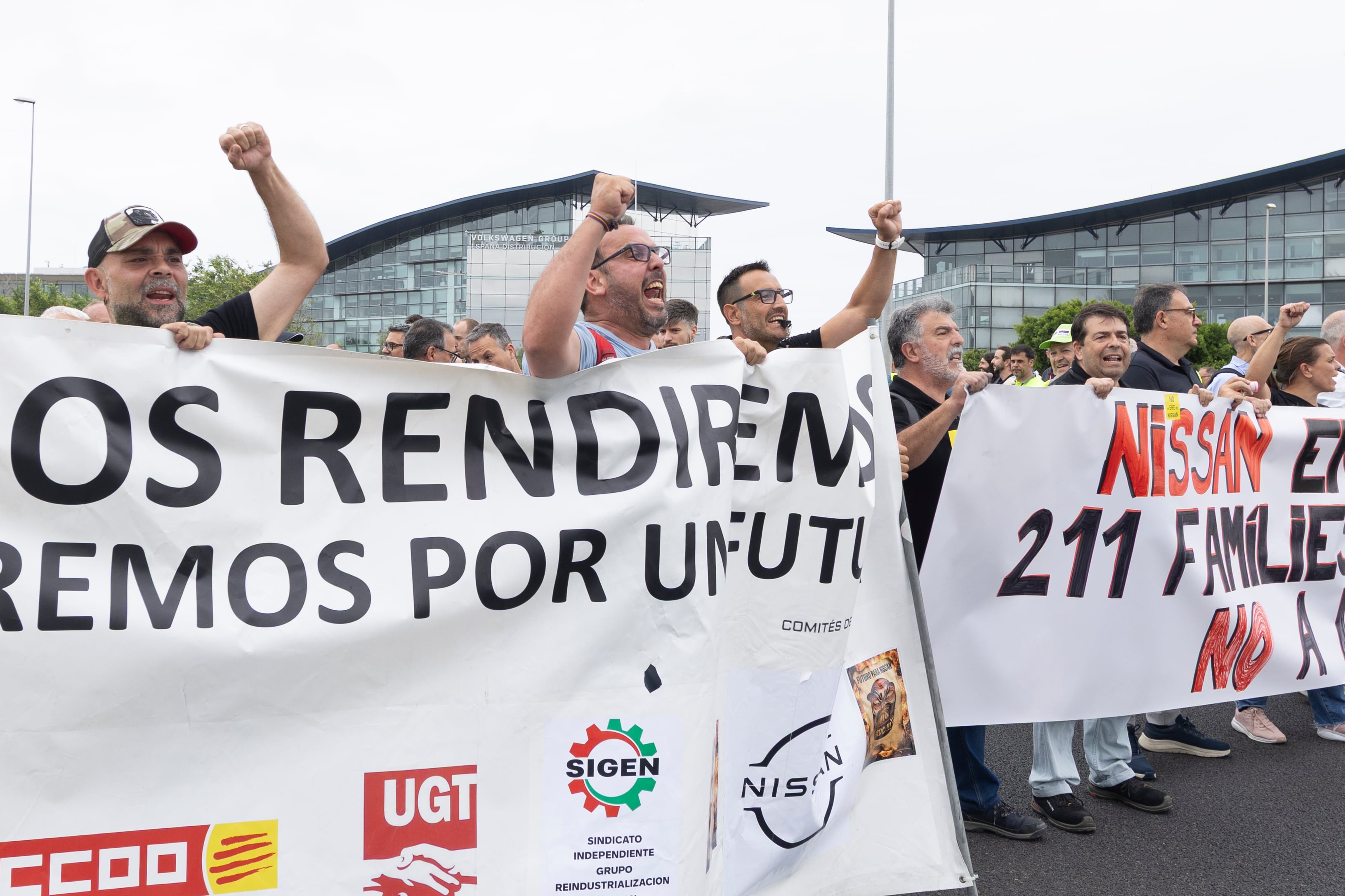 La plantilla de Nissan ratifica el acuerdo sindical para reducir despidos y elevar indemnizaciones