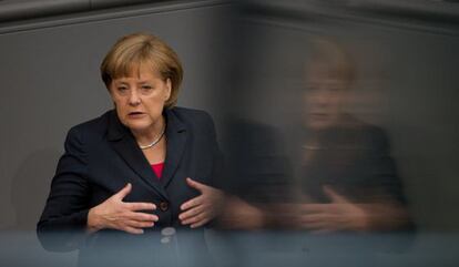 La canciller Merkel este jueves ante el Bundestag.