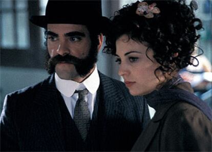 Luis Tosar y Leonor Watling, en una imagen de <i>Inconscientes,</i> de Joaquín Oristrell.