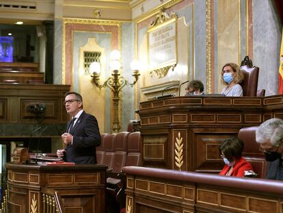 El líder del PSOE de Murcia, Diego Conesa, durante su intervención este martes en el Congreso de los Diputados en defensa del nuevo Estatuto de la región.