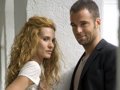 Elena Ballesteros y Carles Francino, protagonistas de <i>Punta Escarlata </i>.