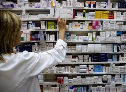 La ley obliga a los farmacéuticos a dispensar la píldora poscoital.