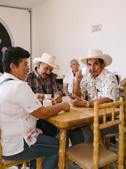 Los habitantes del municipio de Pitalito
disfrutan de muchos puntos de venta de
cafés especiales de la región como el de la
imagen, la tienda Boscafé.