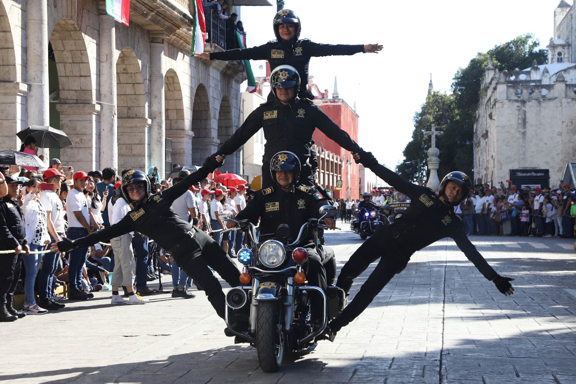El desfile por el aniversario de la Revolución, en imágenes | Fotos ...