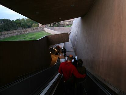 Las escaleras de la Granja, en Toledo, una intervención de José Antonio Martínez Lapeña y Elías Torres.