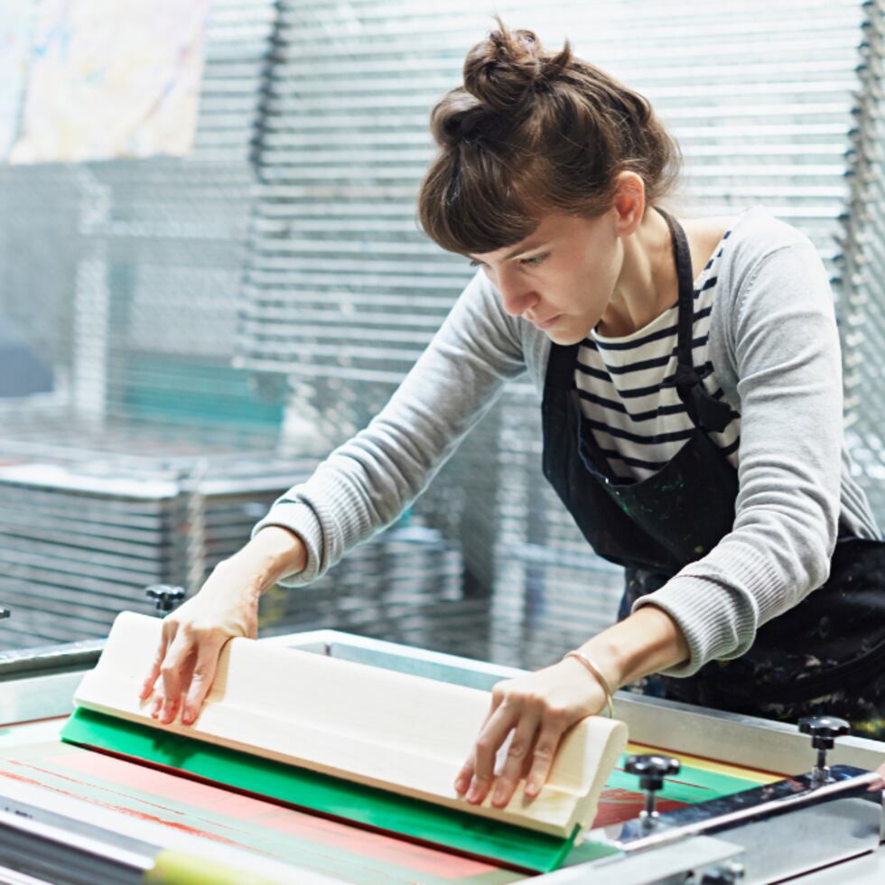 Disena tus propias camisetas con estas maquinas de serigrafia y kits de estampacion textil Estilo de vida Escaparate EL PAIS