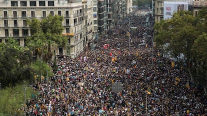 S&P pondrá en revisión toda la deuda de Cataluña si vuelve la tensión política