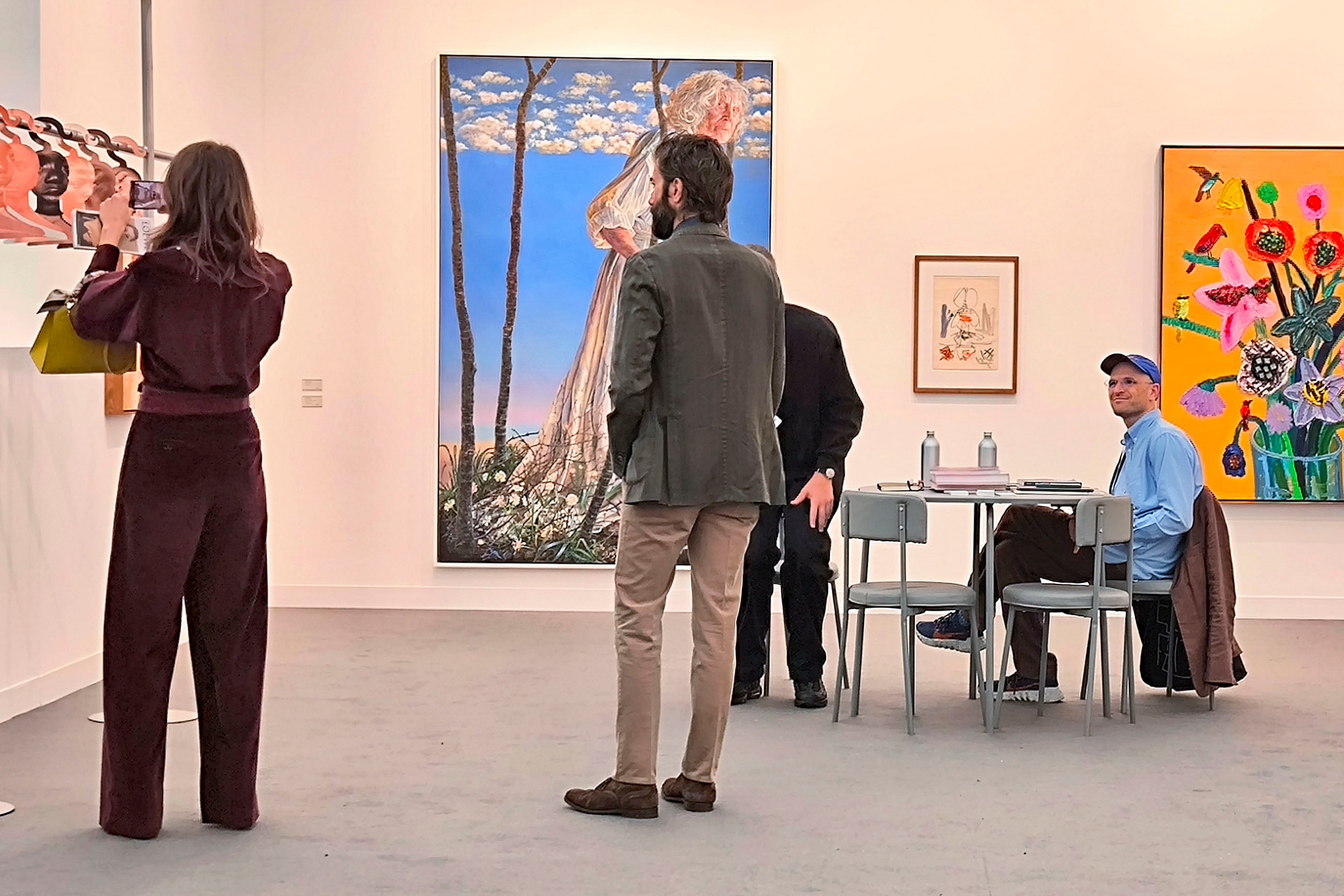 Visitantes a la feria Frieze London, en la jornada inaugural del miércoles, dedicada a los profesionales y coleccionistas VIP.