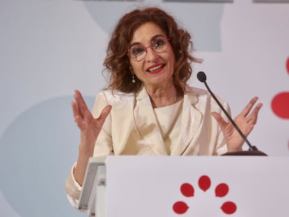 La vicepresidenta primera del Gobierno de España y ministra de Hacienda, María Jesús Montero, el jueves en Cádiz.