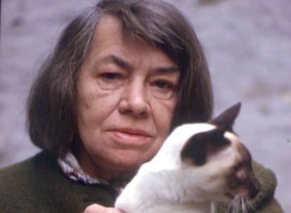 La escritora Patricia Highsmith.
