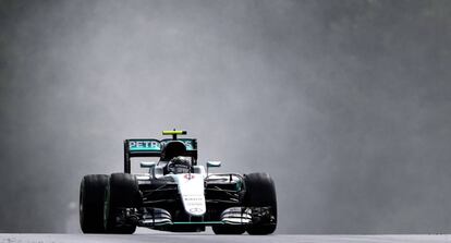 Rosberg se adjudic&oacute; la pole, la 26&ordf; de su carrera.