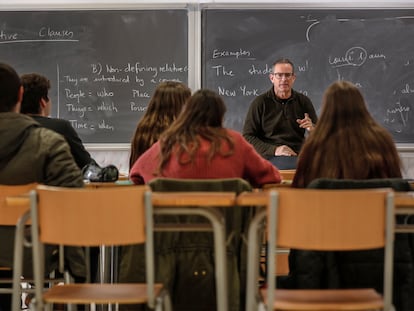 Alumnos de secundaria.