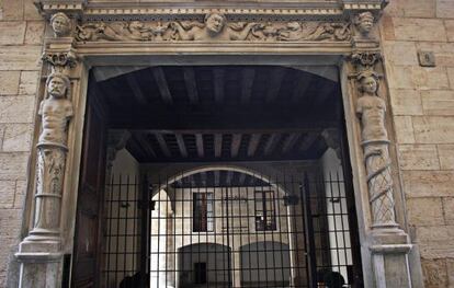 Palacete en el que reside Jaume Matas.