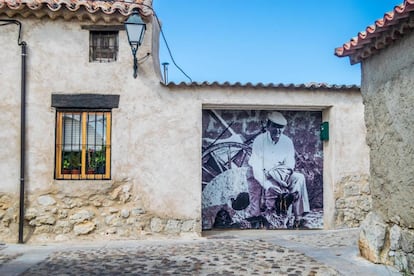 Una calle de Urueña, la villa del libro de Valladolid.