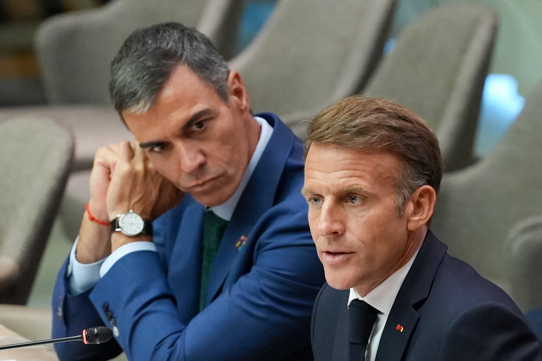 El Gobierno insta al Senado a aprobar el Tratado de Amistad con Francia