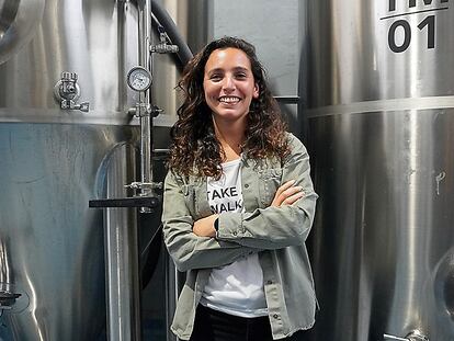 Vicky di Pau crea cervezas en La Quince.