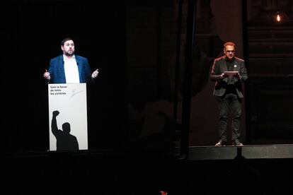 Un holograma d'Oriol Junqueras i el seu germà Roger Junqueras.