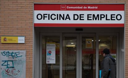 Una oficina de empleo en el barrio de la Concepción, en Madrid.