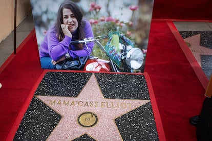 Imagen de la estrella de Mama Cass en el Paseo de la Fama de Hollywood.