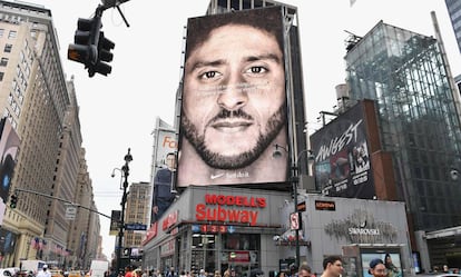 Anúncio da Nike protagonizado por Colin Kaepernick.