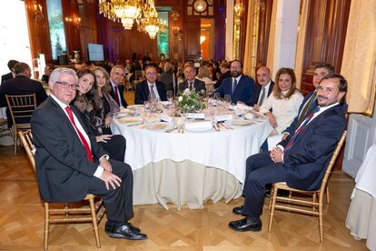 De izq a dcha: Fernando Muñoz, Mila González, Cristina Retana, Salvador Sánchez-Terán, Alberto Estrelles, Javier Moreno, Jacobo Martínez, Bernardo Sáinz-Pardo,Sara Molina, Manuel González-Haba y Jaime Concheiro.